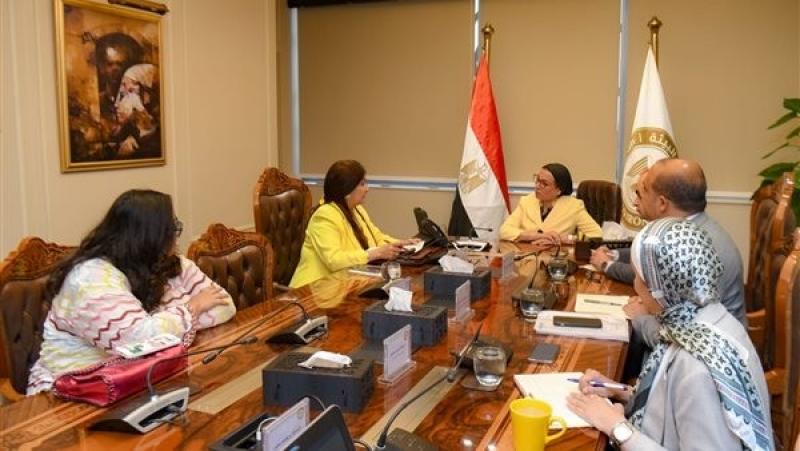 وزيرة البيئة: تحديد 16 موقعا للاستثمارات المتاحة بتوزيع جغرافي على مستوى الجمهورية