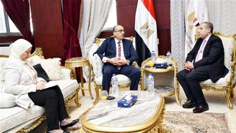 وزارة الرياضة تبحث مع ممثل جامعة الدول العربية مستجدات البرامج والمشروعات الشبابية
