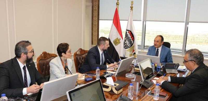وزير قطاع الأعمال العام يبحث مع ”روساتوم” الروسية فرص التعاون والاستثمار
