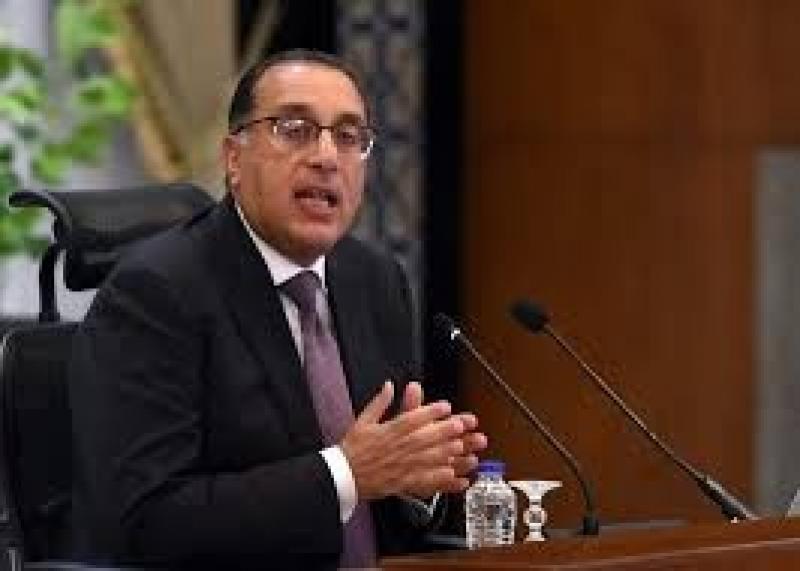 رئيس الوزراء يوجه وزير الاستثمار بالترويج لجذب المزيد من المستثمرين