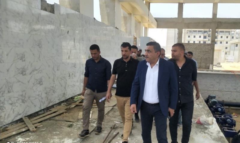 مسئولو الإسكان يتابعون موقف تنفيذ مشروعات المرافق بمدينة حدائق العاصمة