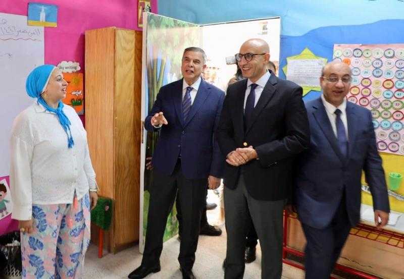وزير التربية والتعليم ومحافظ الإسكندرية يتفقدان مدرستي ”أشرف الخواجه الرسمية” و”الشهيد المقدم شريف محمد عمر الإعدادية”