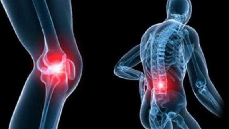 دراسة تنفي اعتقاد شائع حول الطقس البارد وآلام المفاصل