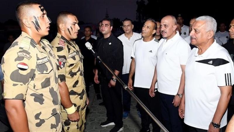 وزير الدفاع يتفقد مراحل التدريب والتأهيل البدنى بالأكاديمية العسكرية المصرية