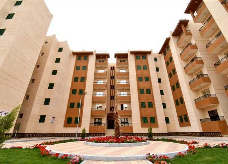 وزارة الإسكان: تسليم إخطارات تخصيص أراضى تقنين الأوضاع بمنطقة الأمل