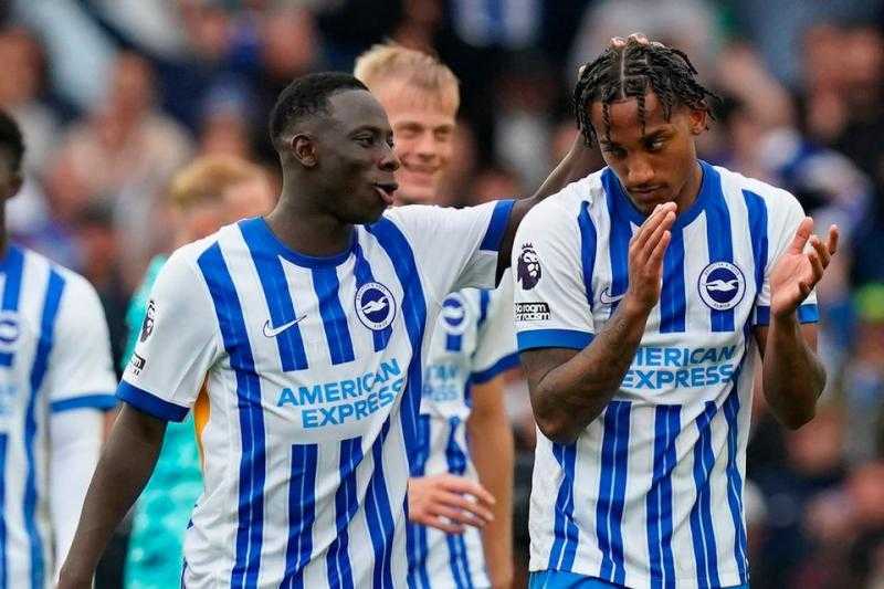 بيدرو يلدغ مانشستر يونايتد بهدف قاتل ويقود برايتون لصدارة الدوري الإنجليزي