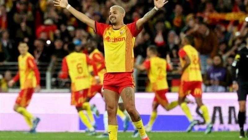 لنس يهزم بريست بثنائية في الدوري الفرنسي