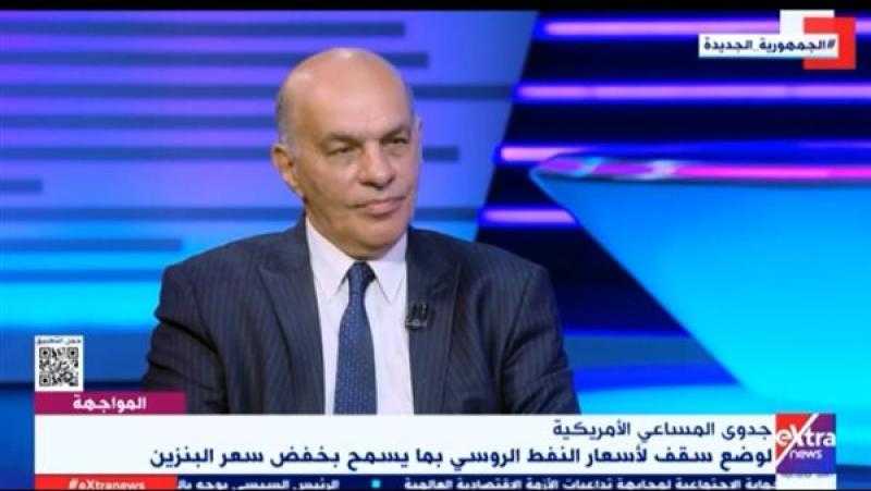 أستاذ طاقة: الدولة مهتمة بتموين سفن قناة السويس بالوقود الأخضر