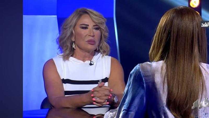 إيناس الدغيدي: أحمد زكي ضرب نفسه بالشبشب بسببي فى تصوير هذا الفيلم