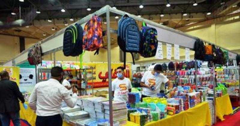 التموين والبريد يرفعان شعار ”اشتري كل مستلزماتك” بمعرض ”أهلا مدارس”