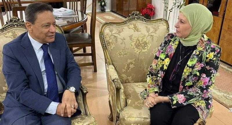 رئيس الأعلى للإعلام يلتقي رئيسة المركز القومي للبحوث الاجتماعية والجنائية