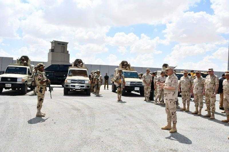 تفاصيل زيارة رئيس الأركان لمتابعة إجراءات تأمين الحدود مع غزة ومعبر رفح البري
