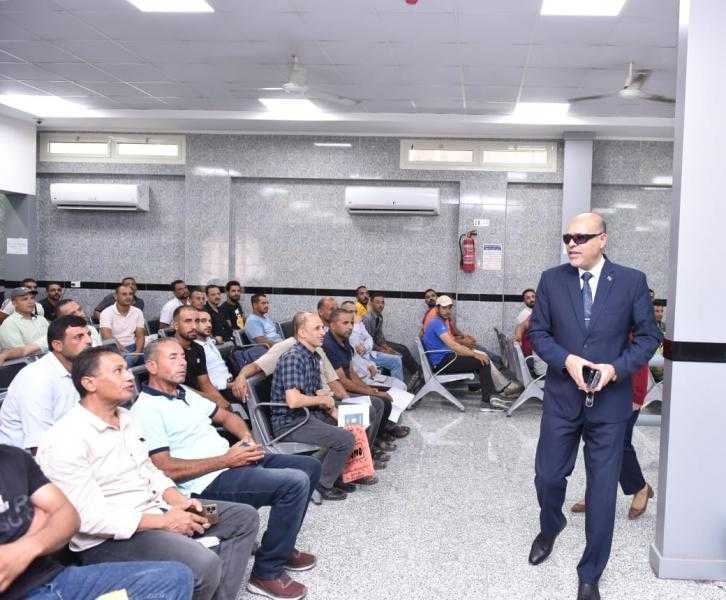وزير العمل: لا مبالغ مالية ولا وسطاء بين الوزراة والمواطن فى توفير فرص العمل