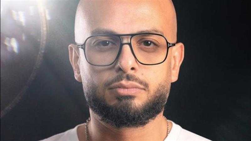 الروائي أحمد مراد: جائزة القلم الذهبي ستساعد على ضخ الأفكار الجديدة