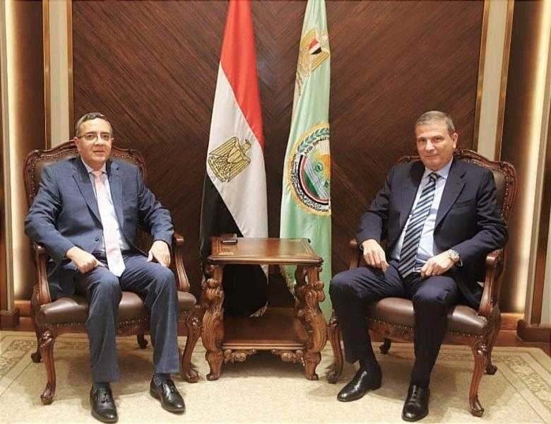 ‫ وزير الزراعة يستقبل سفير الهند بالقاهرة لبحث تعزيز التعاون بين البلدين