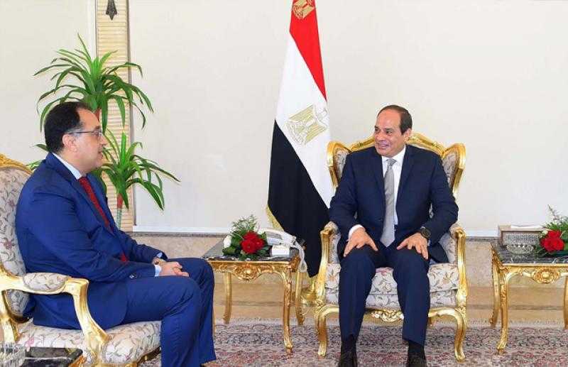 رئيس الوزراء يُهنئ الرئيس السيسي بمناسبة ذكرى المولد النبوي الشريف
