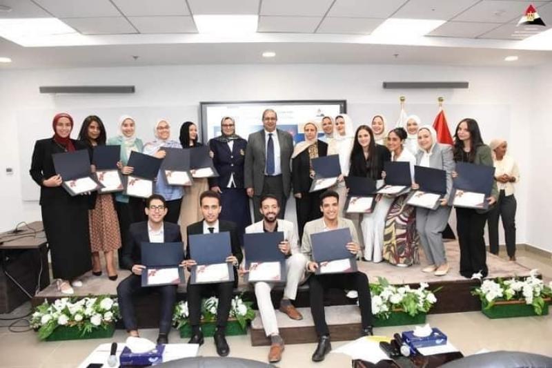 ”مركز المعلومات” يختتم برنامج التدريب الصيفي بتأهيل 205 شباب من 33 جامعة لسوق العمل
