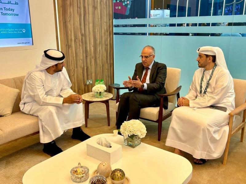 الدكتور سويلم يلتقى رئيس دائرة الطاقة بدولة الإمارات العربية المتحدة
