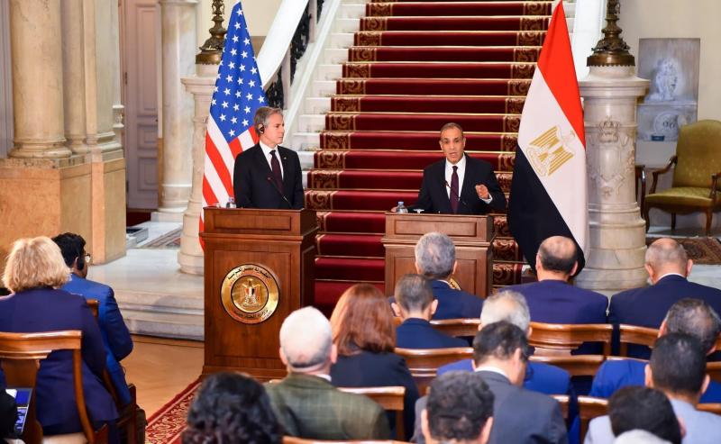 وزير الخارجية والهجرة يستقبل وزير الخارجية الأمريكي ويعلنان عن إطلاق جولة جديدة من الحوار الاستراتيجي بين البلدين