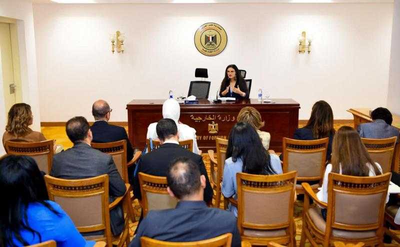 وزارة الخارجية تستضيف لقاءً للدكتورة ريم بسيوني تحت عنوان ”اللغة والهوية الوطنية”