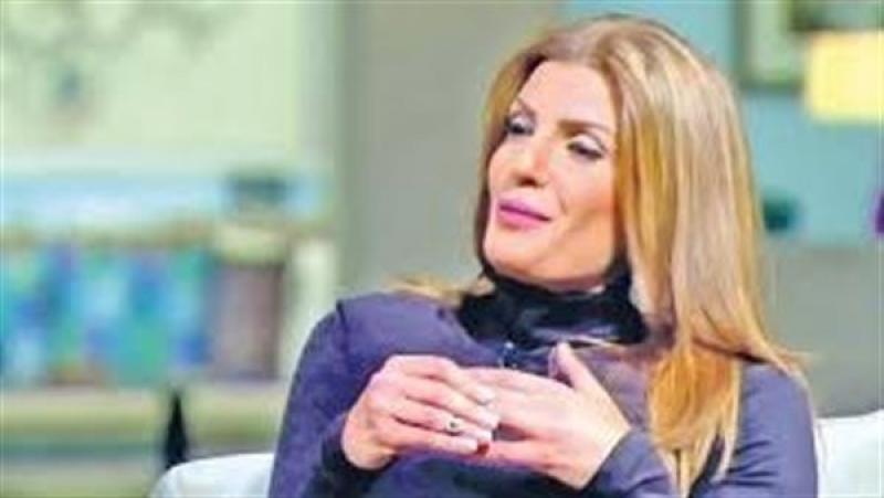 فيدرا تكشف علاقة الكلاب بالتزامها بصلاة الفجر