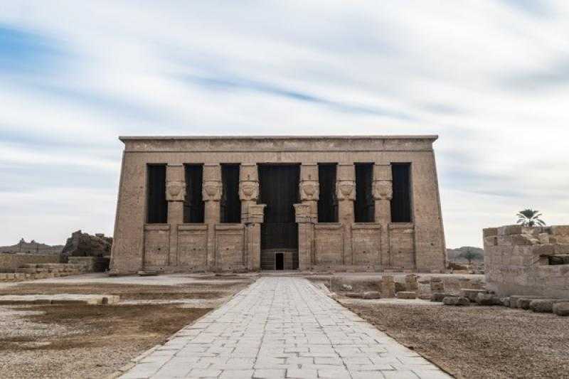 في اليوم العالمي للسياحة.. أسوان «بئر أسرار» الحضارة المصرية القديمة وقبلة للسائحين شتاءً| صور