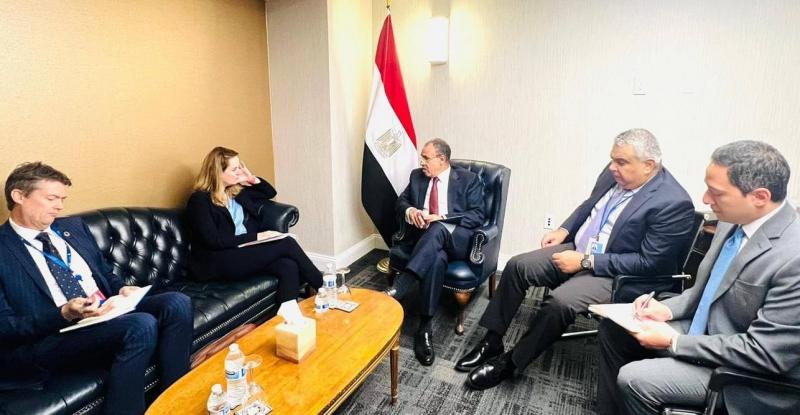 وزير الخارجية يلتقي بالمديرة العامة للمنظمة الدولية للهجرة