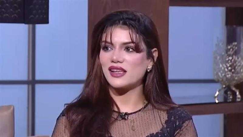 صابرين النجيلي: الحمد لله أبويا منفصل عن أمي