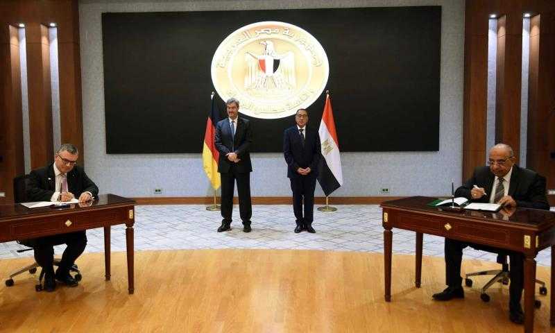 رئيس الوزراء ونظيره البافاري يشهدان توقيع إعلان نوايا مشترك بين الكهرباء وحكومة بافاريا الألمانية