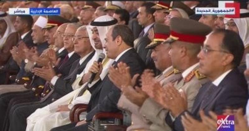 ‎الرئيس السيسي يرحب بالشيخ محمد بن زايد لحضوره فعاليات حفل تخرج الكليات العسكرية.. فيديو