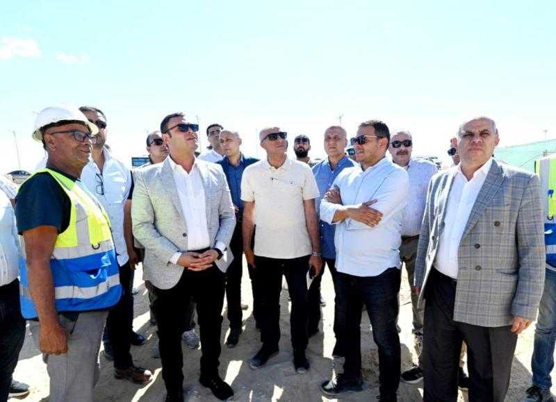 وزير الإسكان يتابع موقف تنفيذ وتشغيل منشآت ”المدينة التراثية” بالعلمين الجديدة