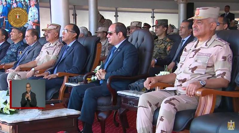 الرئيس السيسي يشاهد فيلما تسجيليا بعنوان ”جيش النصر”