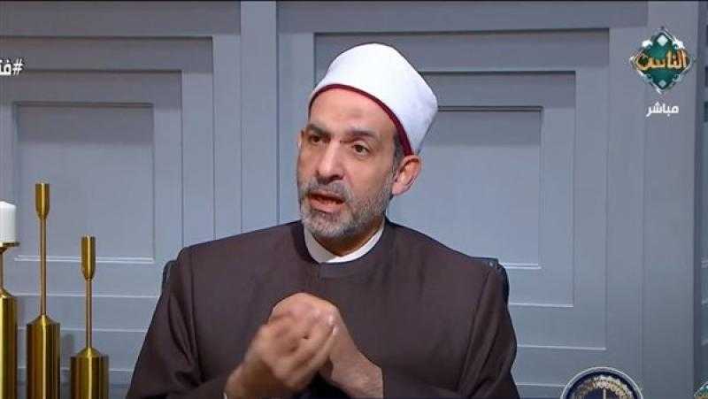 أمين الفتوى: مصطلحات ”الإكرامية والشاي والدخان” تحسين خطير للرشوة