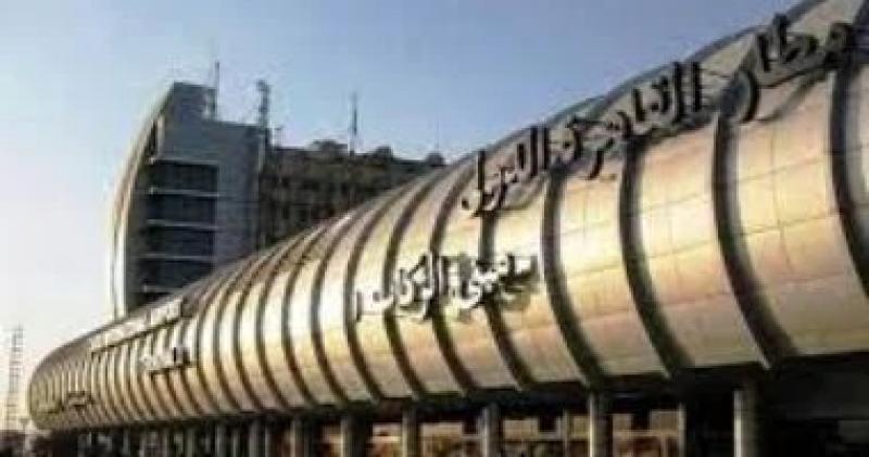 السيطرة على حريق محدود بمحيط مطار القاهرة الدولي دون خسائر