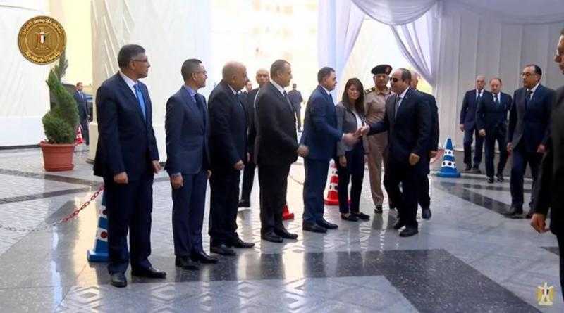 الرئيس السيسي يصل مقر افتتاح محطة قطارات بشتيل الجديدة.. بث مباشر