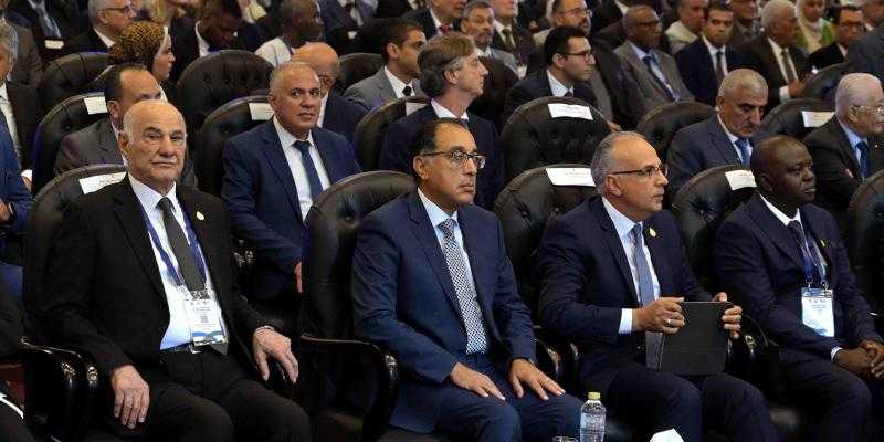 رئيس الوزراء: المياه عنصر أساسى للحياة والتنمية والتعاون بين الدول