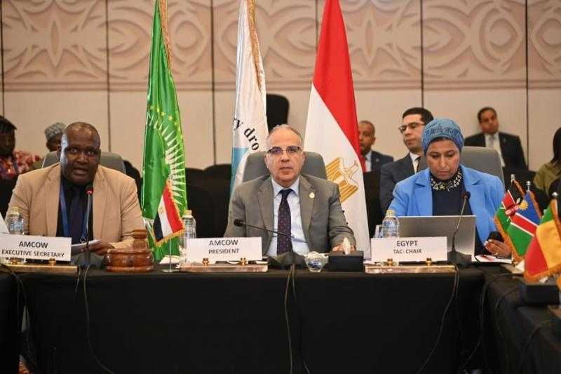 الدكتور سويلم يترأس الاجتماع الرابع عشر للجنة التنفيذية لمجلس وزراء المياه الأفارقة (الأمكاو)