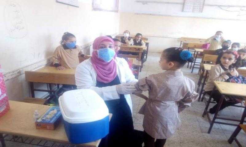 الحكومة تنفى إمداد المدارس بتطعيمات منتهية الصلاحية