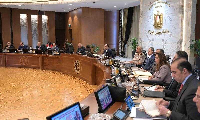 مجلس الوزراء يوافق على 13 قرارا خلال اجتماعه الأسبوعى.. تعرف عليها