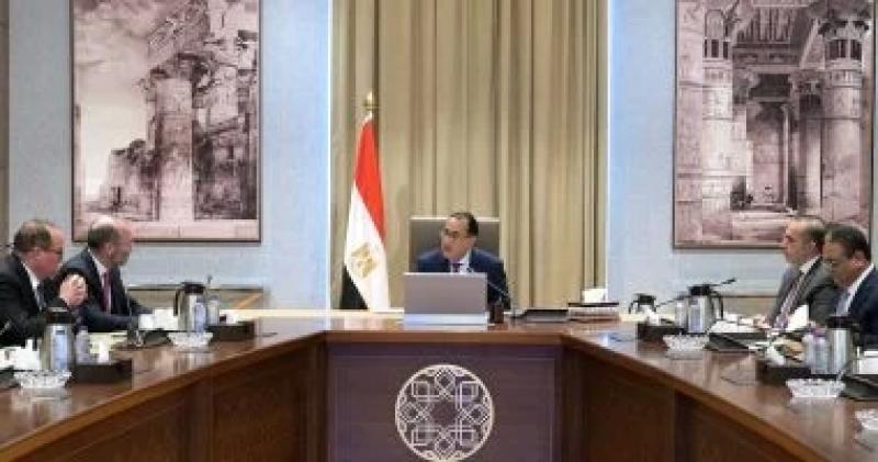 رئيس الوزراء: مصر ملتزمة بمنع كل أنواع الهجرة غير الشرعية
