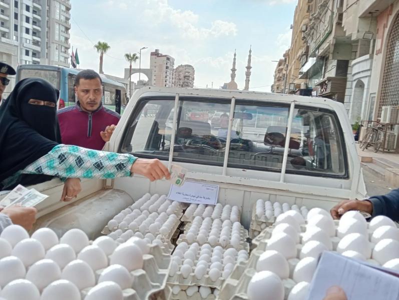 الزراعة: إطلاق 150 سيارة فى 6 محافظات بسلع غذائية مخفضة