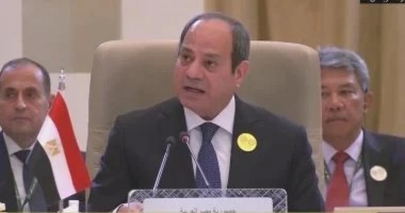 كارت أصفر لإسرائيل فى قمة ”الرياض”.. مصر قلب العرب والسعودية قلب الإسلام.. القمة تؤكد على ضرورة وقف الانتهاكات الإسرائيلية بغزة ولبنان