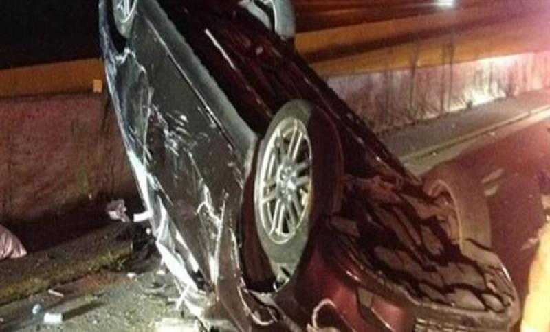 إصابة 6 أشخاص إثر انقلاب سيارة على طريق مصر الإسماعيلية