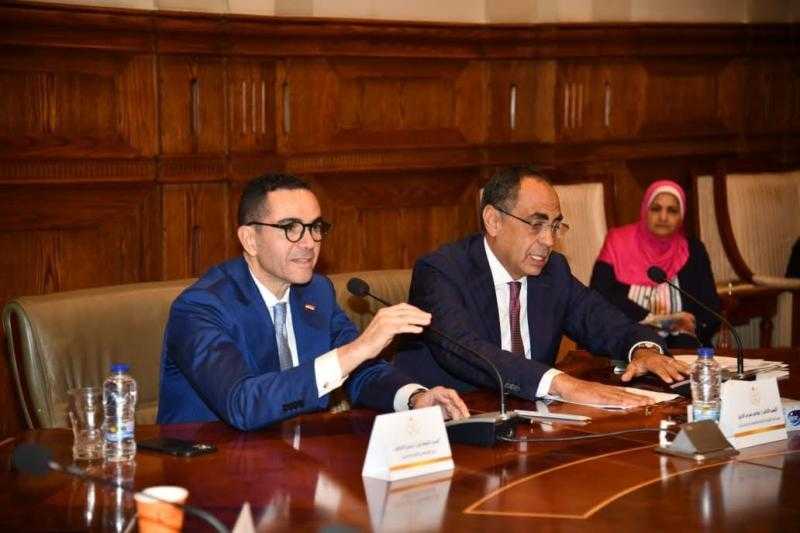 وزير الاستثمار يستعرض أمام اللجنة الاقتصادية بمجلس الشيوخ جهود الوزارة لتطوير منظومة التجارة الخارجية