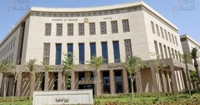 المالية: صرف مرتبات شهر ديسمبر بدءًا من يوم 22 ديسمبر