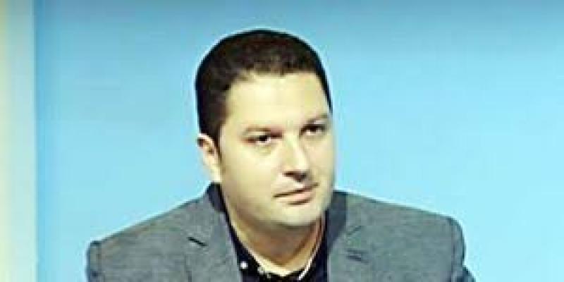 رئيس ”العربي للدراسات”: إسرائيل دمرت 80 % من قوة الجيش السوري