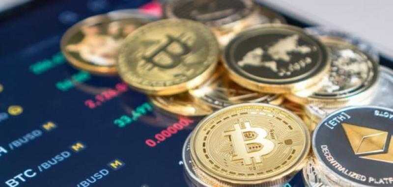 لأول مرة.. بيتكوين يسجل 106 آلاف دولار بالتزامن مع دعم ترامب للعملات الرقمية