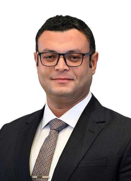 ”الشربيني” يتجه إلى جمهورية الجزائر الشقيقة للمشاركة في فعاليات مجلس وزراء الإسكان العرب ومؤتمر الإسكان العربي الثامن
