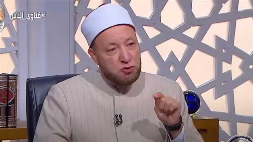 ما حكم تأخير الصلاة بسبب الدراسة أو العمل؟.. أمين الفتوى يجيب