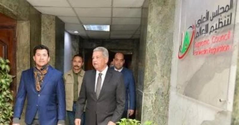 رئيس”الأعلى للإعلام” يبحث مع وزير الشباب والرياضة سبل التعاون المشترك